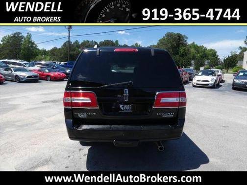 2008 Lincoln Navigator Base