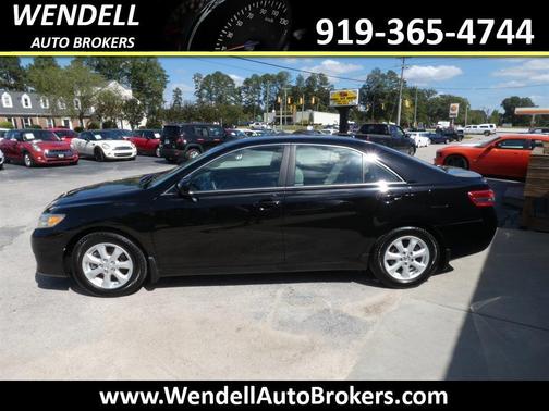 2010 Toyota Camry LE