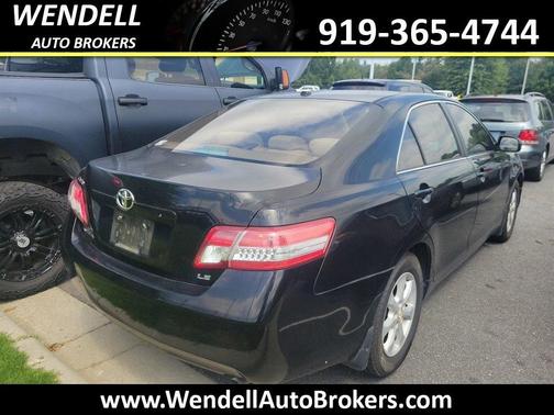 2010 Toyota Camry LE
