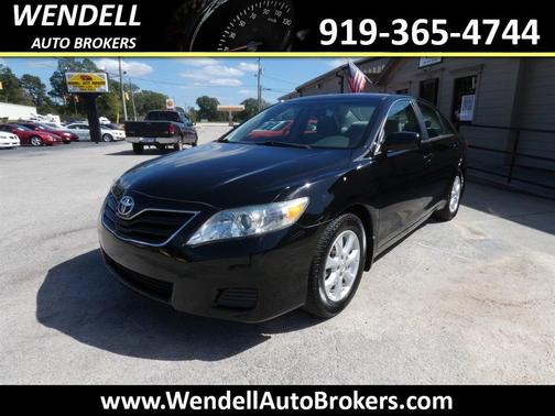 2010 Toyota Camry LE