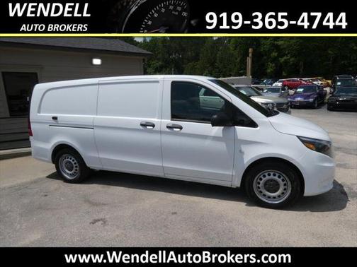 2018 Mercedes-Benz Metris Base
