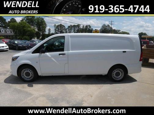 2018 Mercedes-Benz Metris Base
