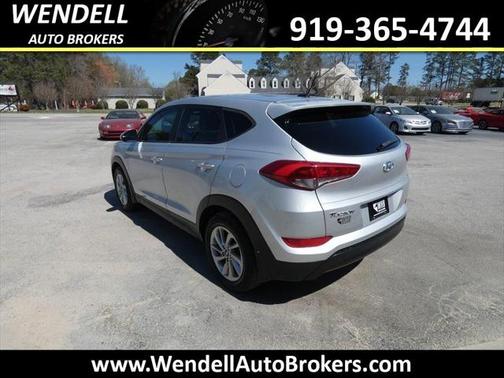2016 Hyundai TUCSON SE