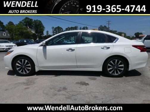 2017 Nissan Altima 2.5 SV