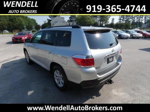 2012 Toyota Highlander SE