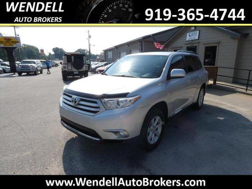 2012 Toyota Highlander SE