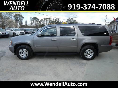 2012 Chevrolet Suburban 1500 LS