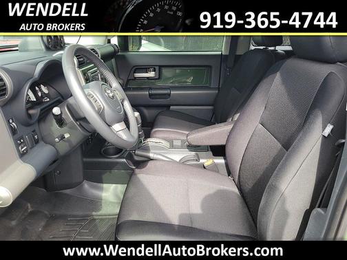 2014 Toyota FJ Cruiser Base