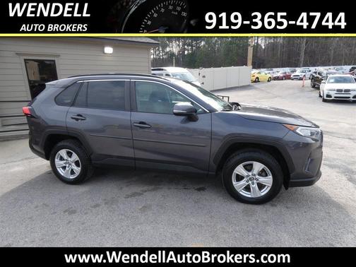 2019 Toyota RAV4 XLE