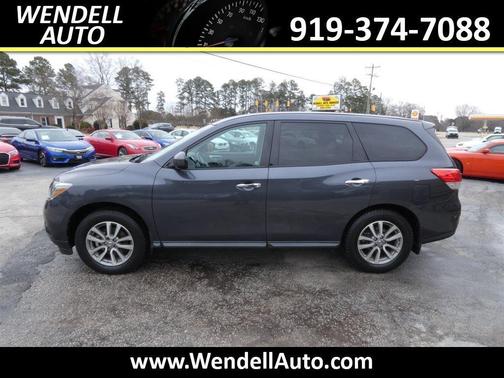 2014 Nissan Pathfinder S