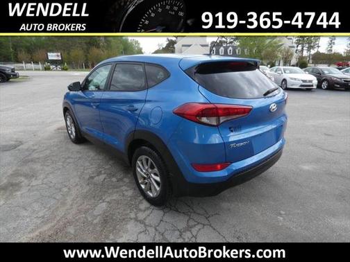 2016 Hyundai TUCSON SE