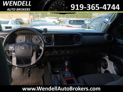 2016 Toyota Tacoma TRD Sport