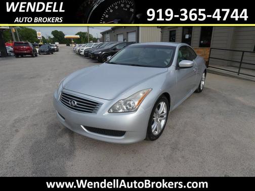 2010 INFINITI G37 Base