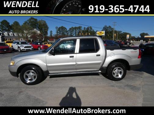 2004 Ford Explorer Sport Trac XLS
