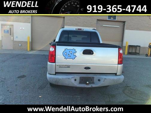 2004 Ford Explorer Sport Trac XLS