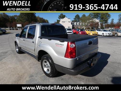 2004 Ford Explorer Sport Trac XLS