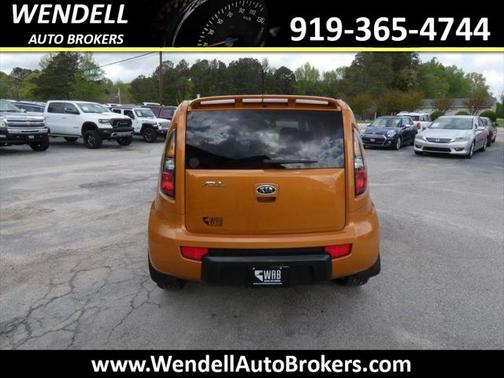 2011 Kia Soul +
