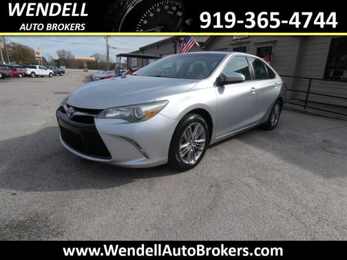 2016 Toyota Camry SE