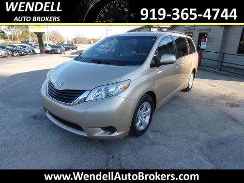 2012 Toyota Sienna LE