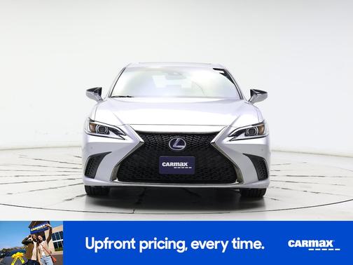 2022 Lexus ES 300h F-Sport