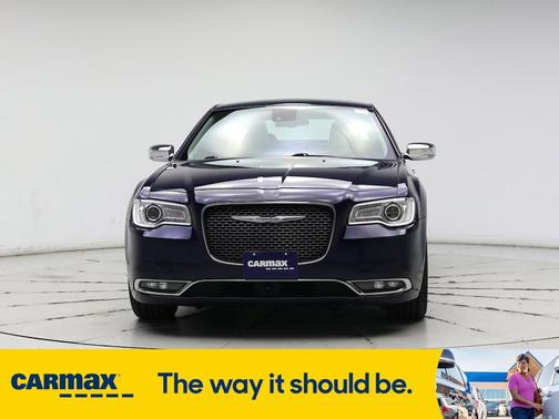 2017 Chrysler 300 C