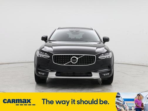 2020 Volvo V90 Cross Country T6