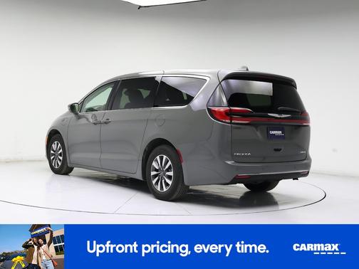 2022 Chrysler Pacifica Hybrid Touring L