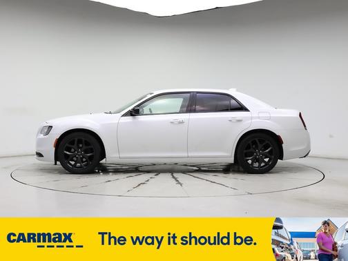 2020 Chrysler 300 Touring