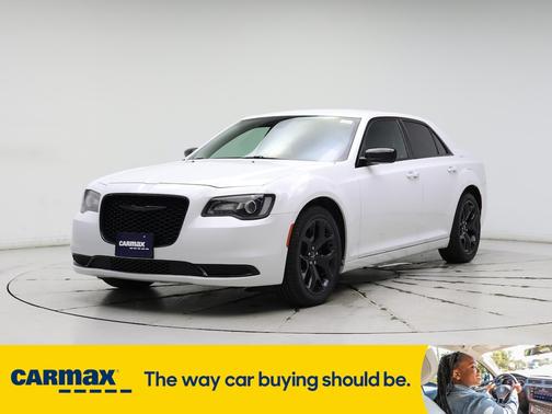 2020 Chrysler 300 Touring