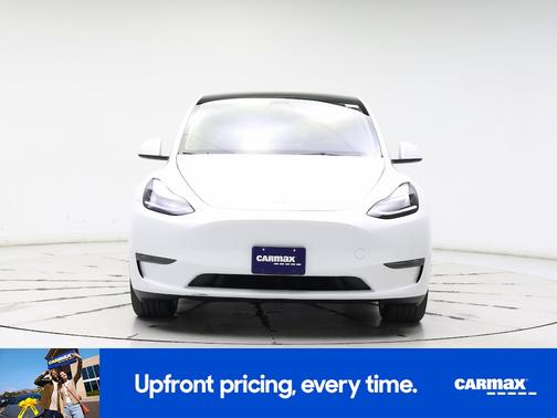 2023 Tesla Model Y Base