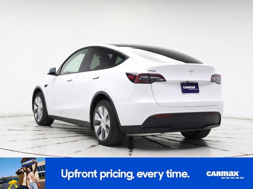 2023 Tesla Model Y Base