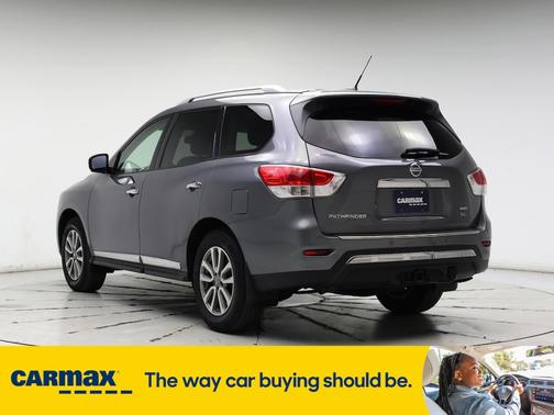 2016 Nissan Pathfinder SL