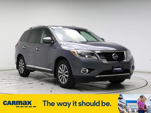 2016 Nissan Pathfinder SL