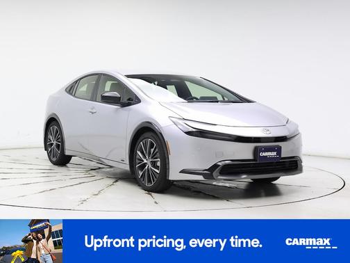 2025 Toyota Prius XLE