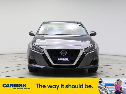 2022 Nissan Altima SV
