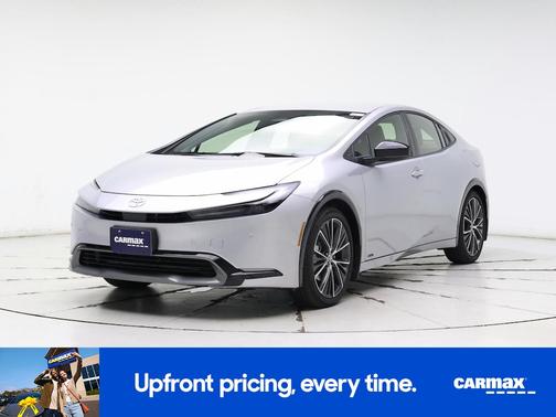 2025 Toyota Prius XLE