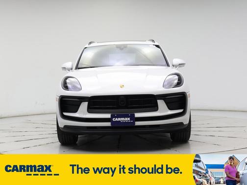 2022 Porsche Macan