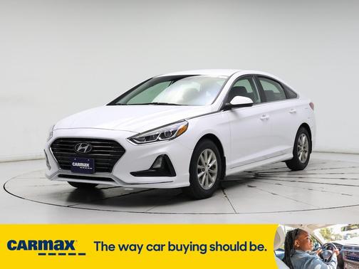 2018 Hyundai SONATA SE