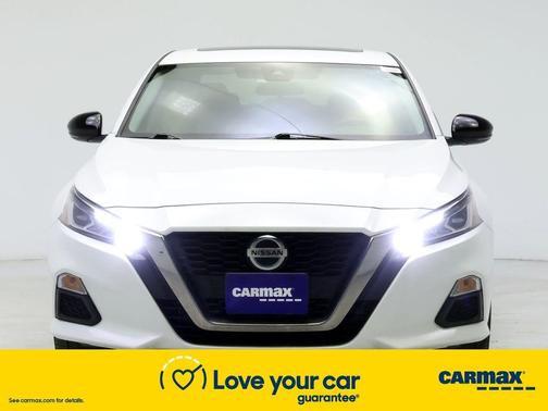 Photo 5 of 26 of 2020 Nissan Altima 2.5 SR