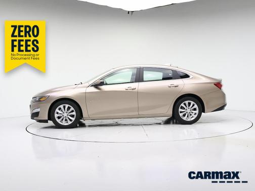 Tan 2019 Chevrolet Malibu LT