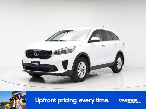 White 2020 Kia Sorento LX