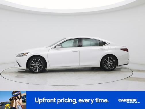 White 2023 Lexus ES 350
