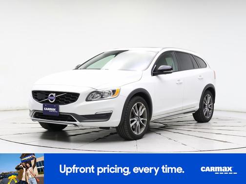 2016 Volvo V60 Cross Country T5