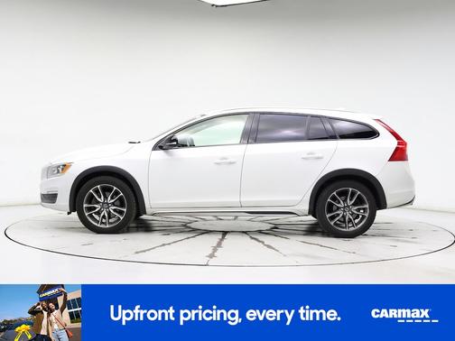 2016 Volvo V60 Cross Country T5