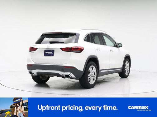 White 2022 Mercedes-Benz GLA 250