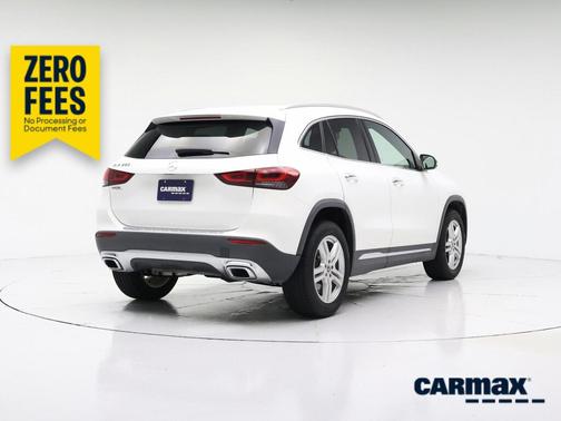 White 2022 Mercedes-Benz GLA 250