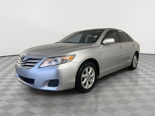 Classic Silver Metallic 2010 Toyota Camry LE