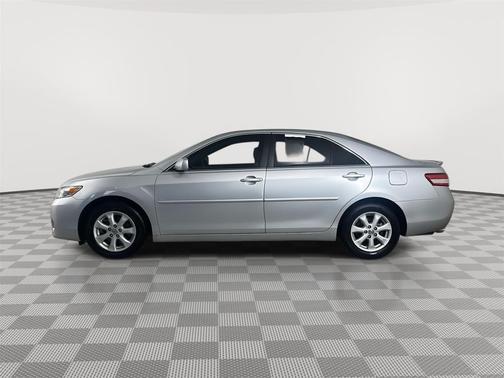 Classic Silver Metallic 2010 Toyota Camry LE