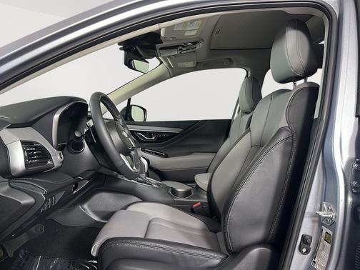 Ice Silver Metallic 2025 Subaru Outback Limited