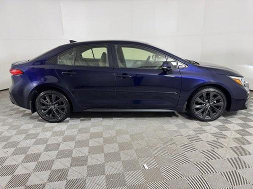 2024 Toyota Corolla Hybrid SE